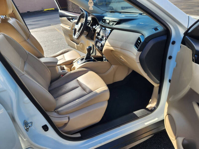 2018 Nissan Rogue SL