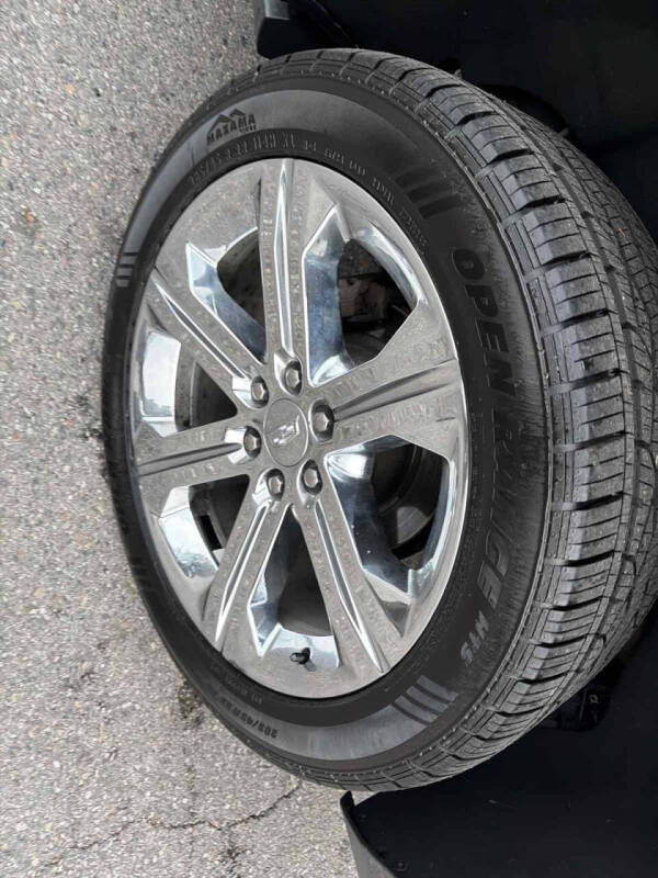 2018 Cadillac Escalade ESV Premium Luxury