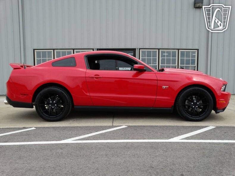 2010 Ford Mustang