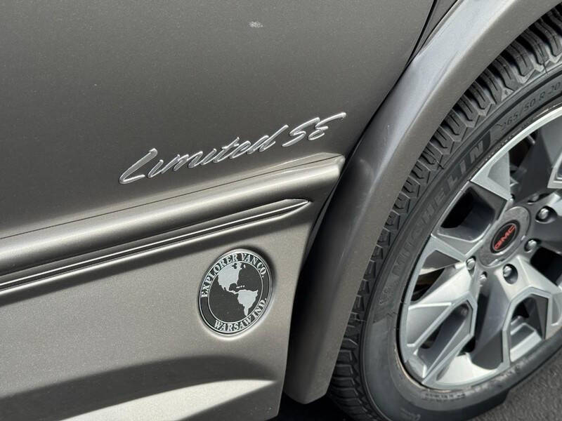 2025 GMC Savana 2500