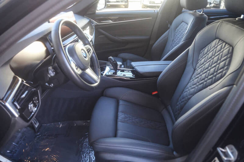 2023 BMW 5 Series 530e