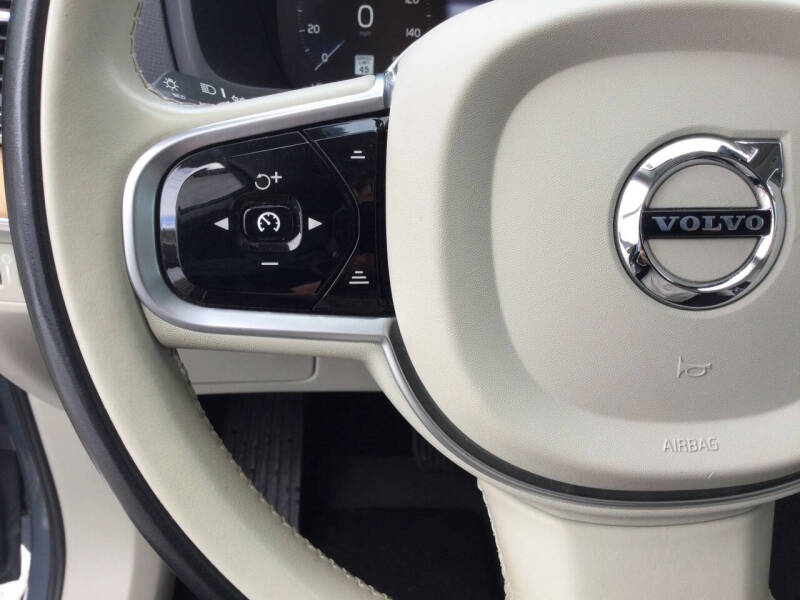 2021 Volvo XC90 Recharge T8 Inscription Expression 7P