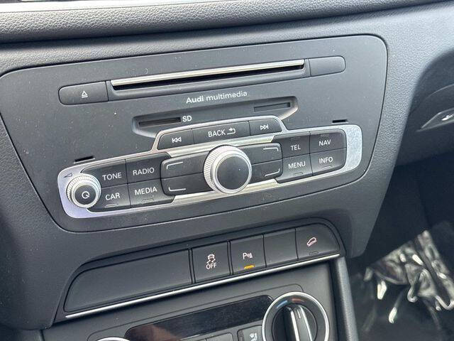 2017 Audi Q3 2.0T Premium