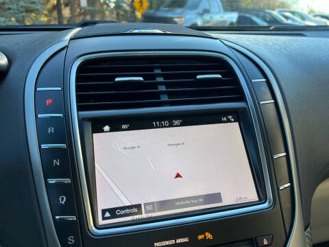 2019 Lincoln Nautilus Black Label
