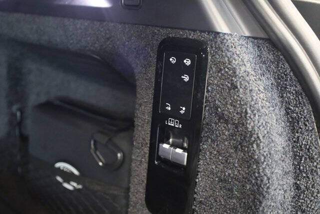 2023 Land Rover Range Rover P530 First Edition