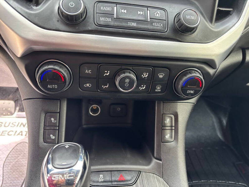 2019 GMC Acadia SLT-1