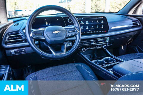 2024 Chevrolet Traverse LT