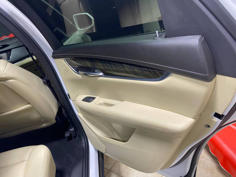2018 Cadillac XT5