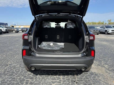 2026 Ford Escape Hybrid ST-Line Select