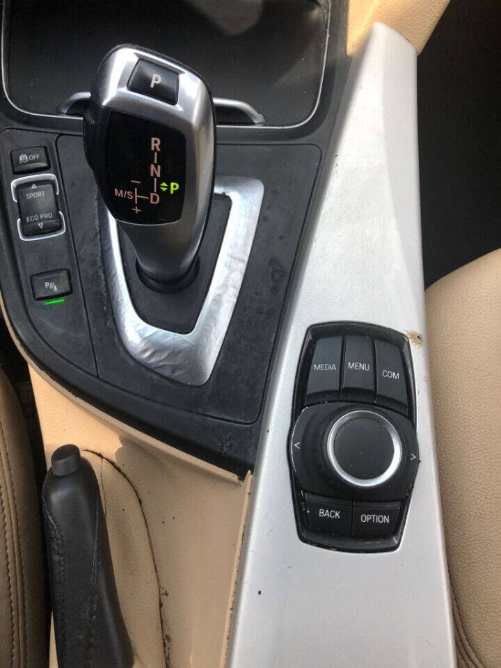 2018 BMW 320i Sedan - $17,850