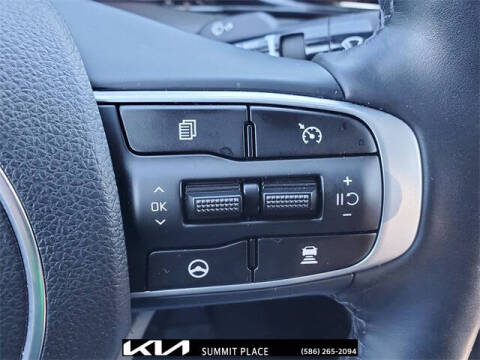 2023 Kia K5