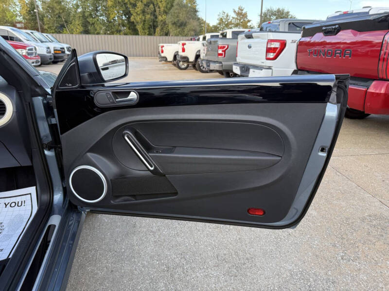 2019 Volkswagen Beetle Convertible 2.0T Final Edition SEL