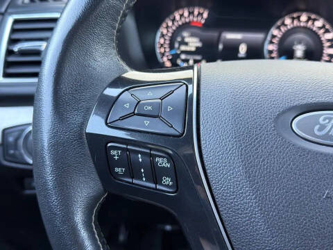 2018 Ford Explorer Platinum