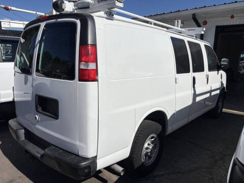 2016 Chevrolet Express 2500