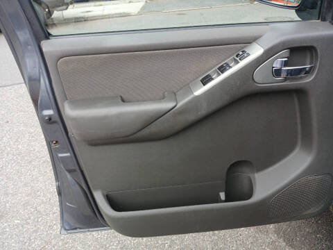 2012 Nissan Pathfinder SV