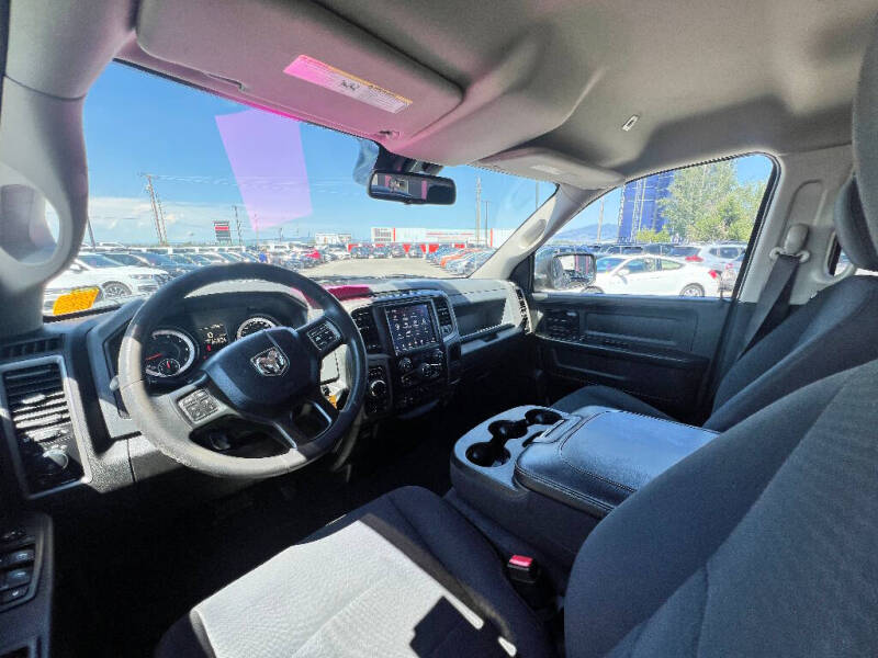 2019 RAM 1500 Classic Express