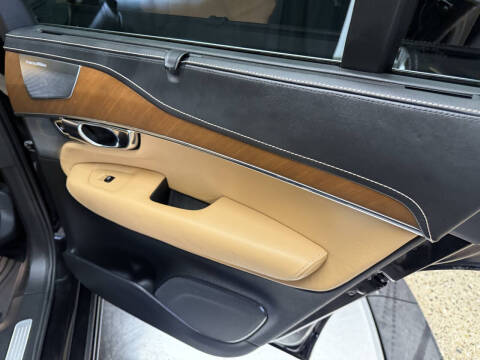 2016 Volvo XC90 T6 First Edition