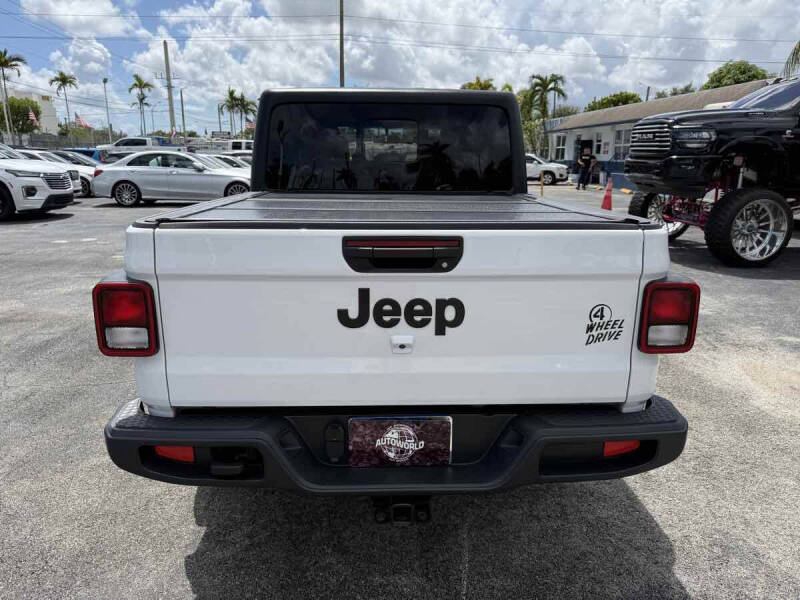 2023 Jeep Gladiator Willys
