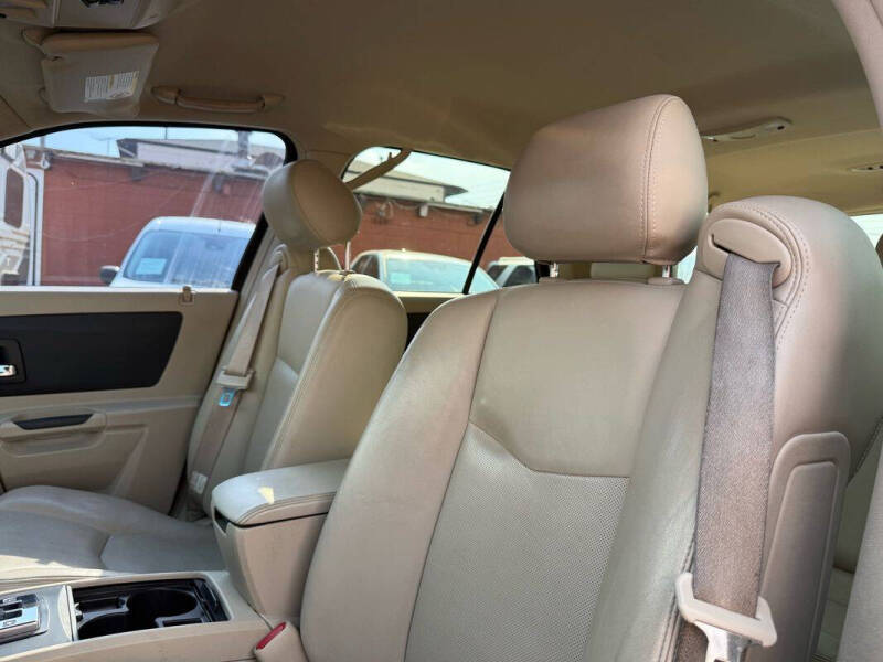 2004 Cadillac SRX