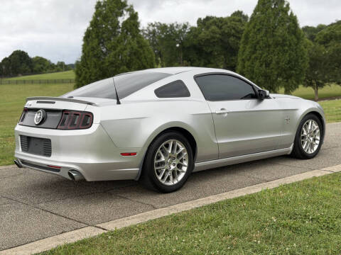 2013 Ford Mustang V6