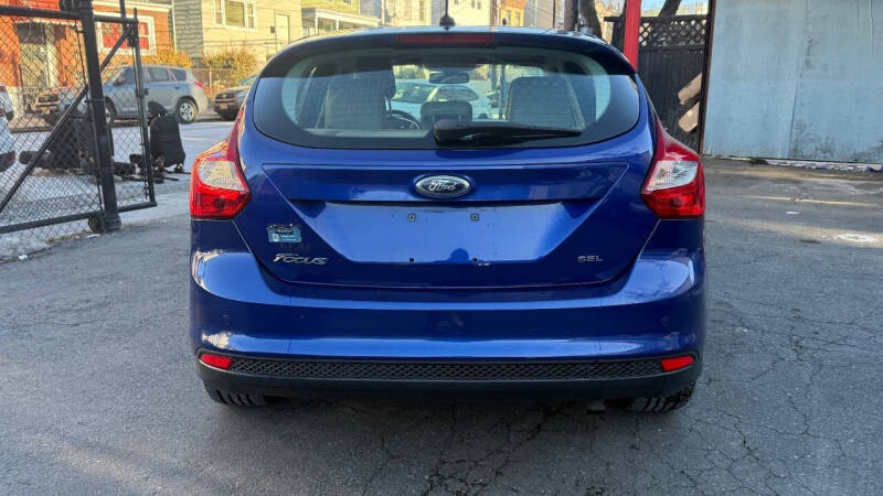 2012 Ford Focus SEL