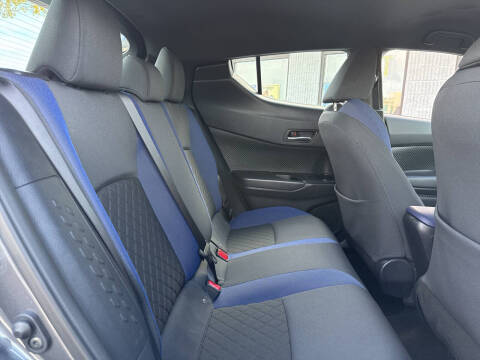 2021 Toyota C-HR XLE