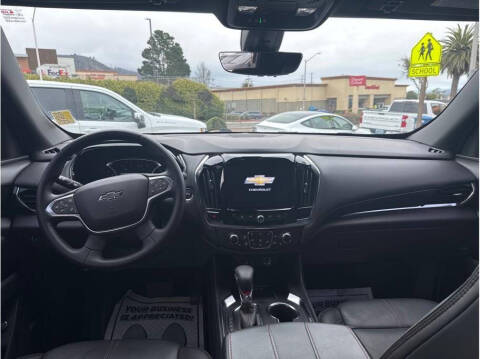 2023 Chevrolet Traverse RS