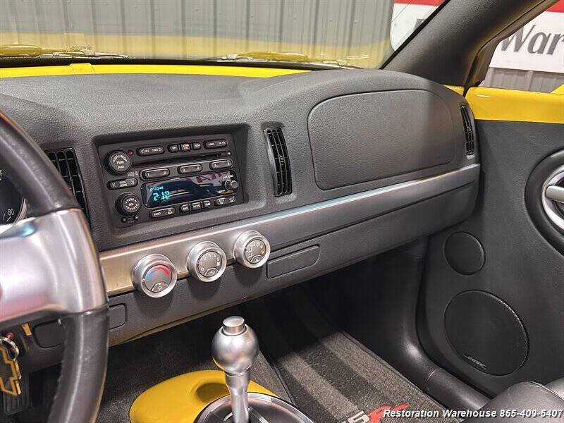 2003 Chevrolet SSR LS