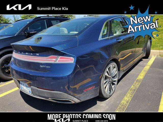 2017 Lincoln MKZ Select