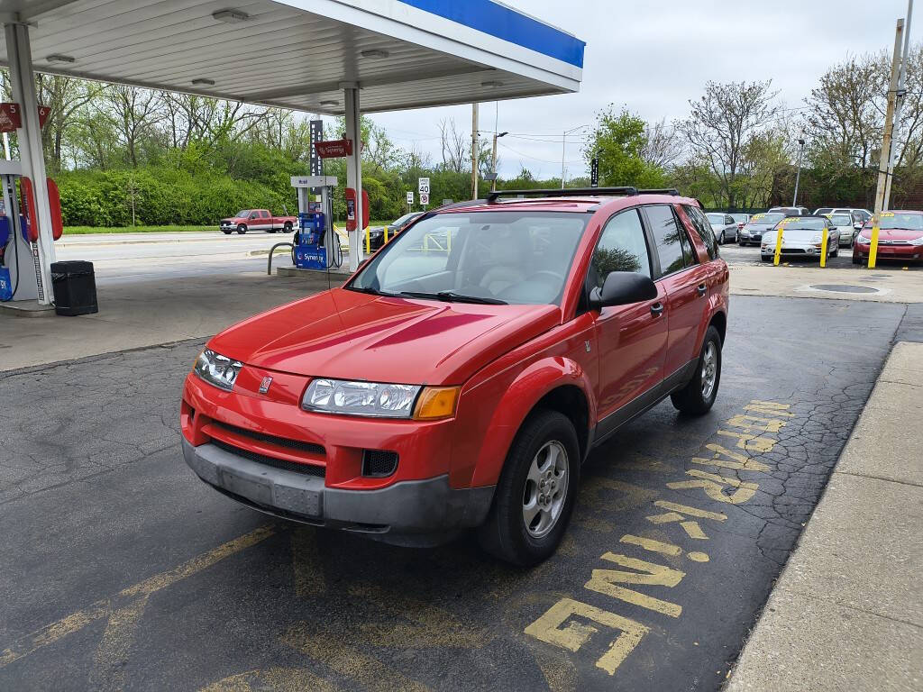 Red 2004 Saturn Vue Base Fwd 4dr SUV 1