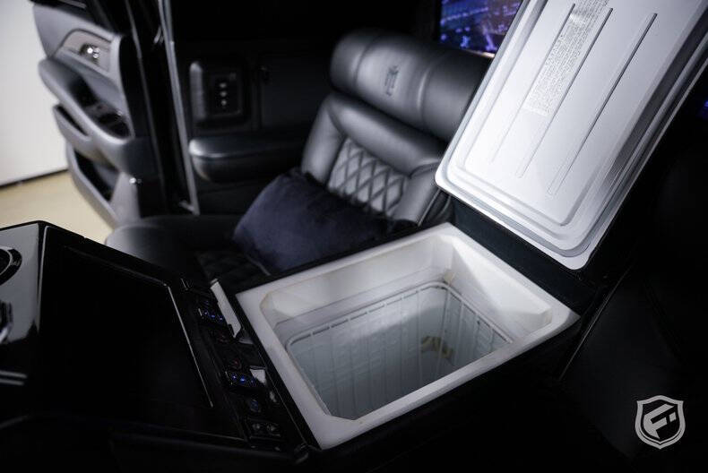 2018 Cadillac Escalade ESV Platinum
