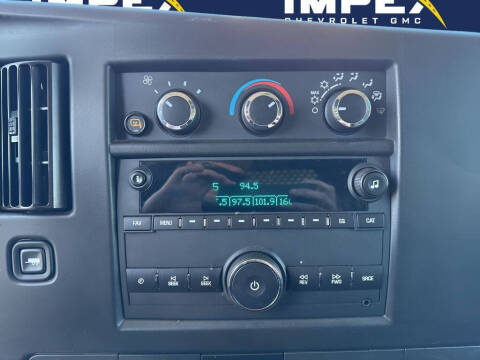 2023 GMC Savana 2500