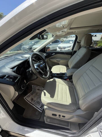 2015 Ford Escape Titanium
