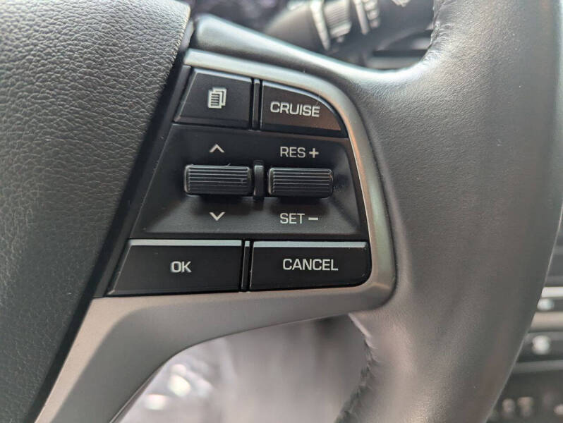 2017 Hyundai Elantra Value Edition