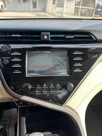 2018 Toyota Camry LE