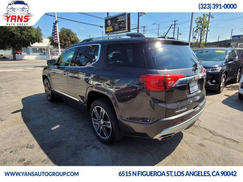 2017 GMC Acadia Denali