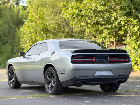 2016 Dodge Challenger SXT