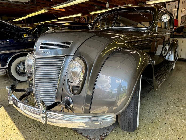 1937 Chrysler Airflow