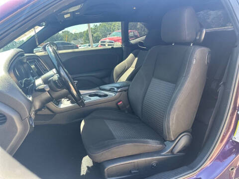 2020 Dodge Challenger SXT