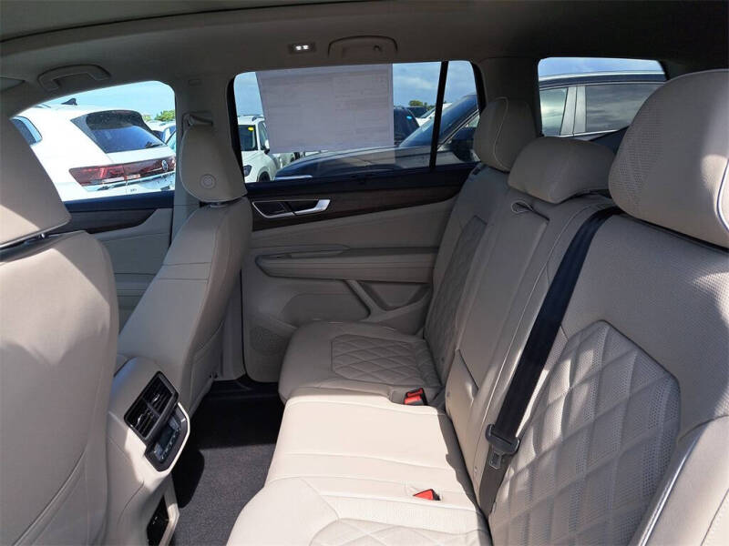 2026 Volkswagen Atlas SEL Premium R-Line 4Motion