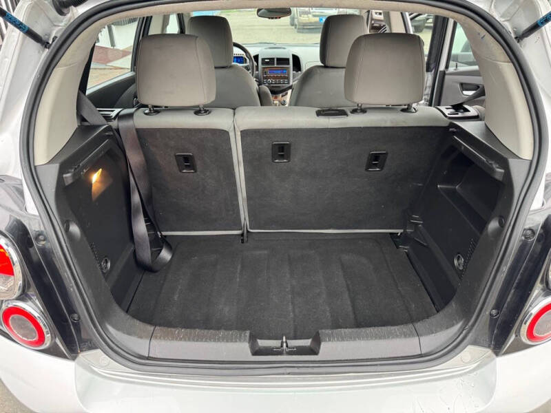 2013 Chevrolet Sonic LS Auto