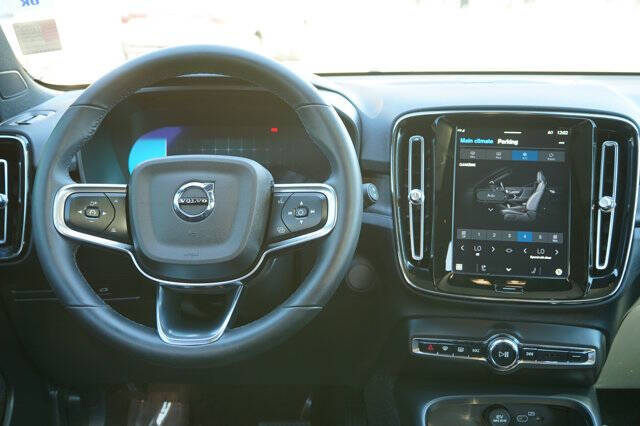 2023 Volvo XC40 Recharge Twin Ultimate