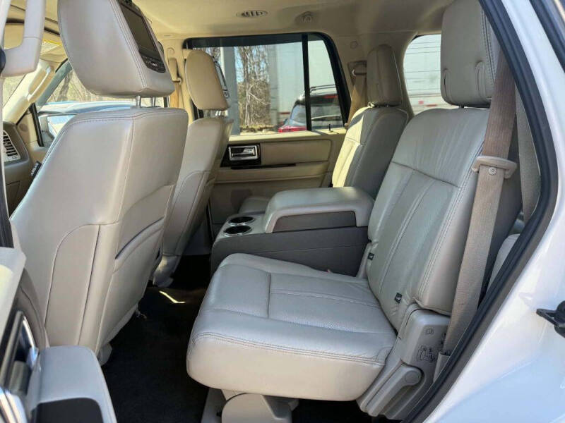 2016 Lincoln Navigator Select