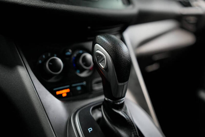 2015 Ford Escape S