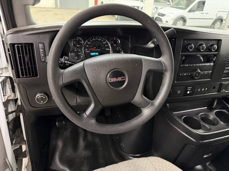 2019 GMC Savana 2500