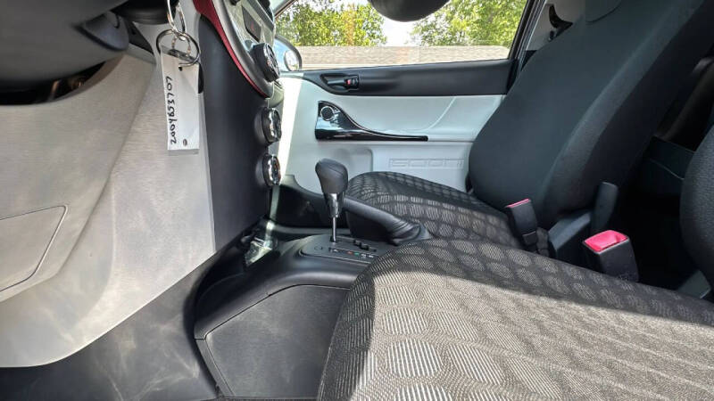 2012 Scion iQ