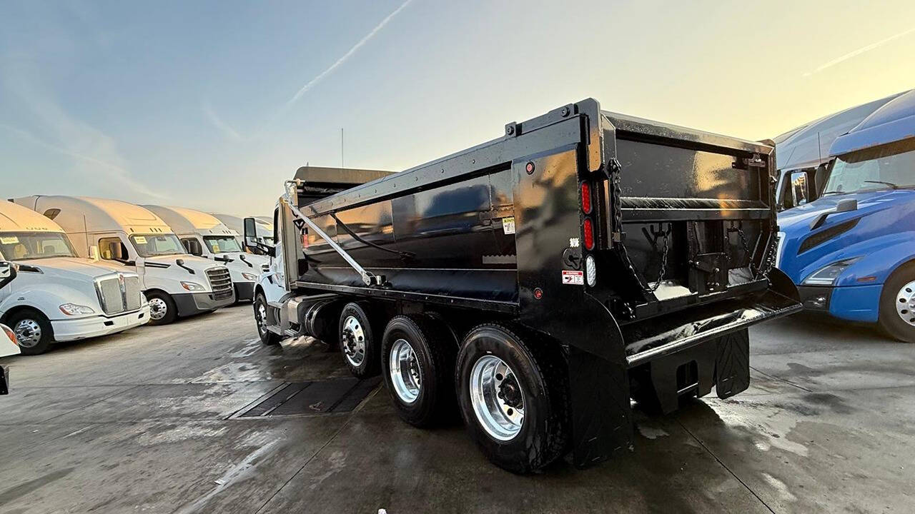 2022 PETERBILT 579 SUPER 10 DUMP TRUCK for sale at KING TRUCK TRAILER SALES in Bakersfield, CA