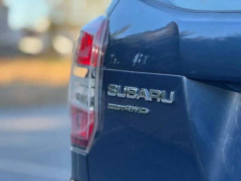 2014 Subaru Forester 2.5i