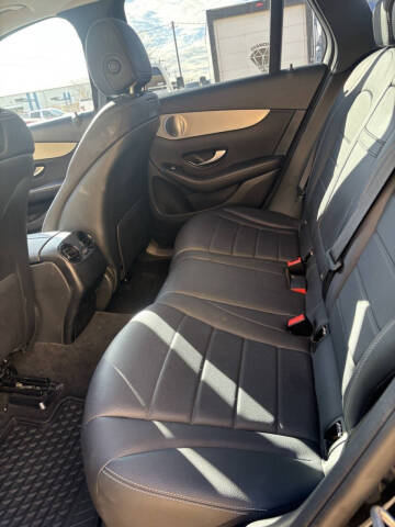 2019 Mercedes-Benz GLC GLC 300