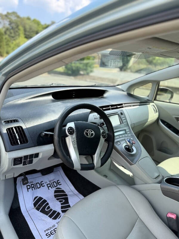 2013 Toyota Prius Three